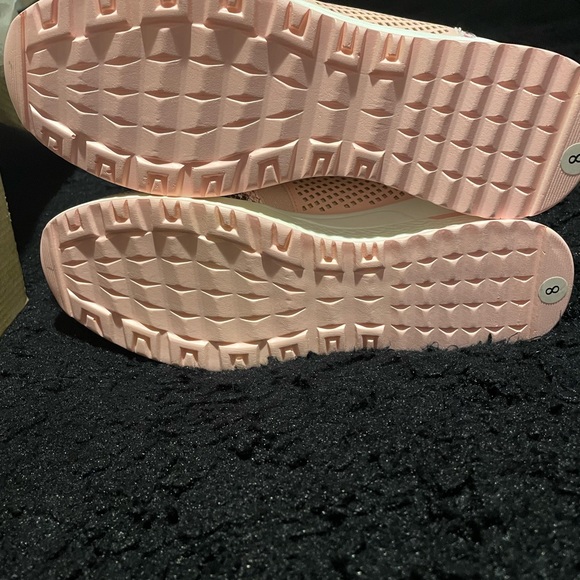 Viscozzy Pink Heel Wedge Sneakers - Picture 3 of 5